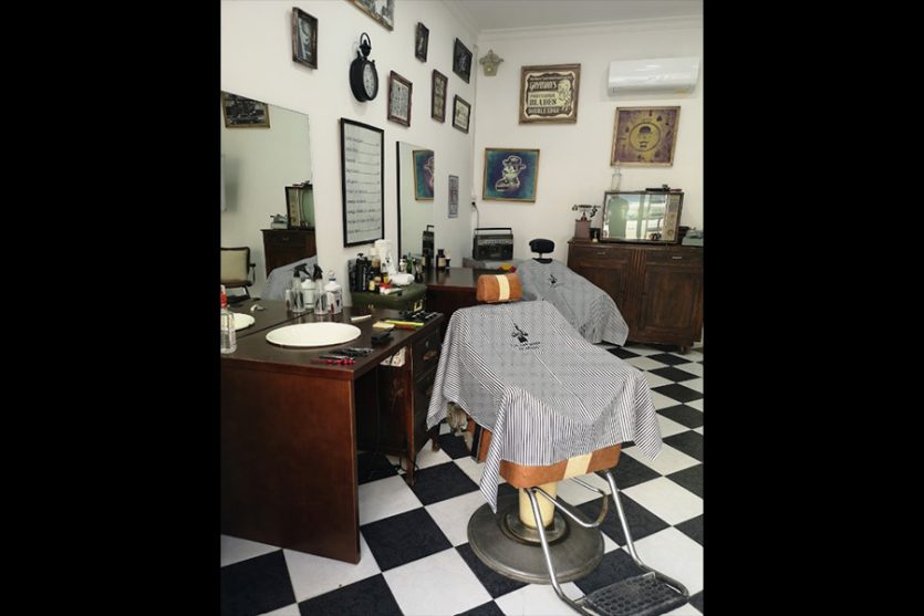 Interior de La Barbería de Osuna